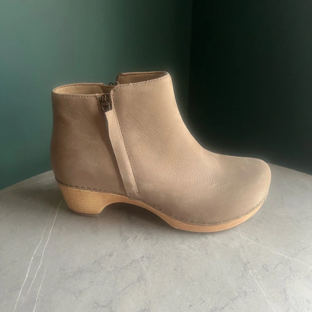Dansko new without
